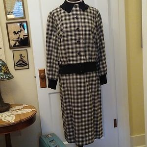 Vtg Suit by Mangone New York